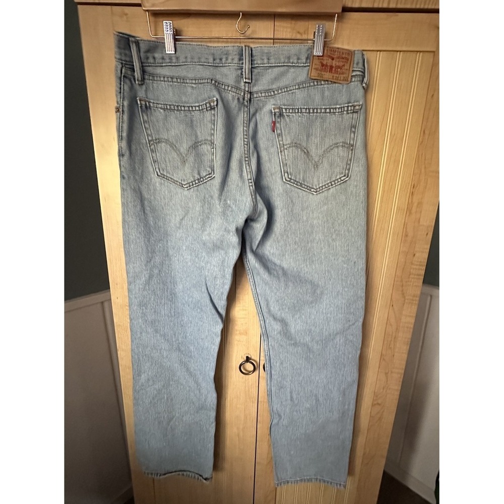 Levi's 505 Jeans Men's 36 X 32 Straight Fit Blue Light Wash Denim Faded